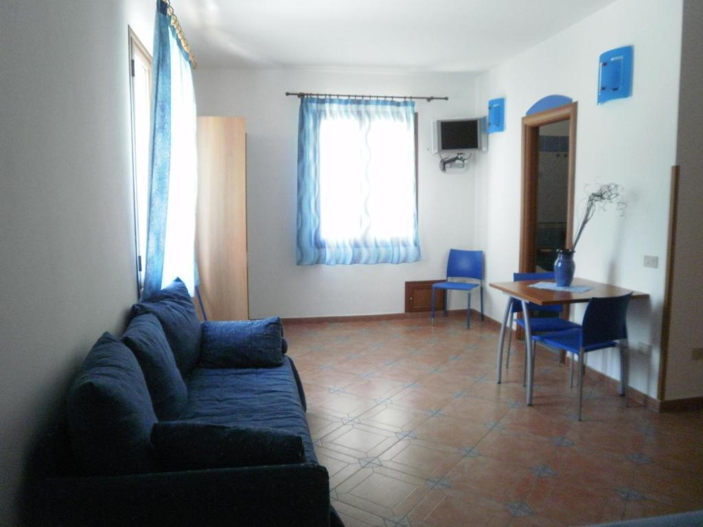 Sogni Nel Blu Aparthotel Isola di Ustica Стая снимка